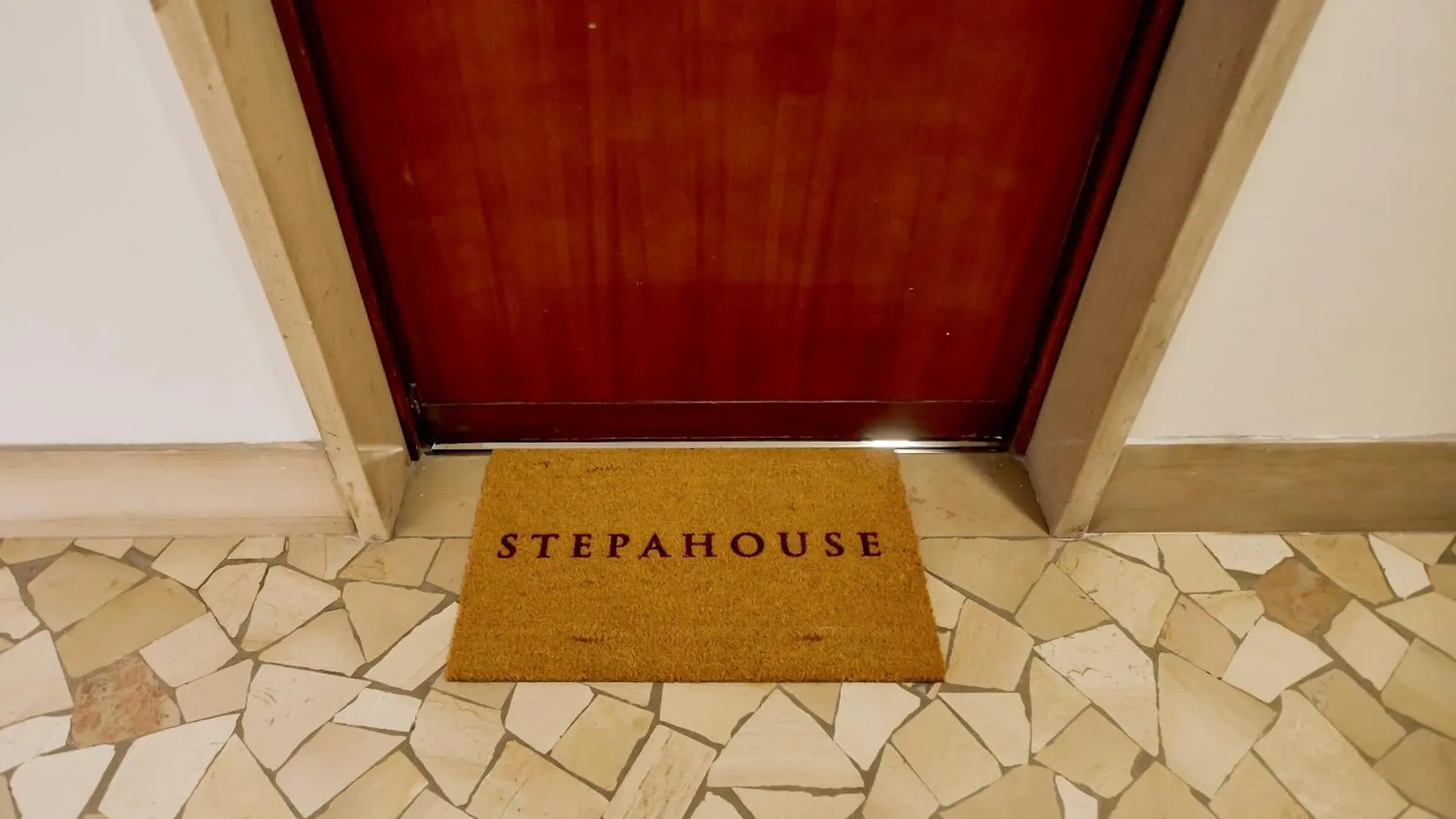 Stepahouse Roma Zona San Paolo Elegante Bilocale A 2 Minuti Dalla Metro B 0*, Řím