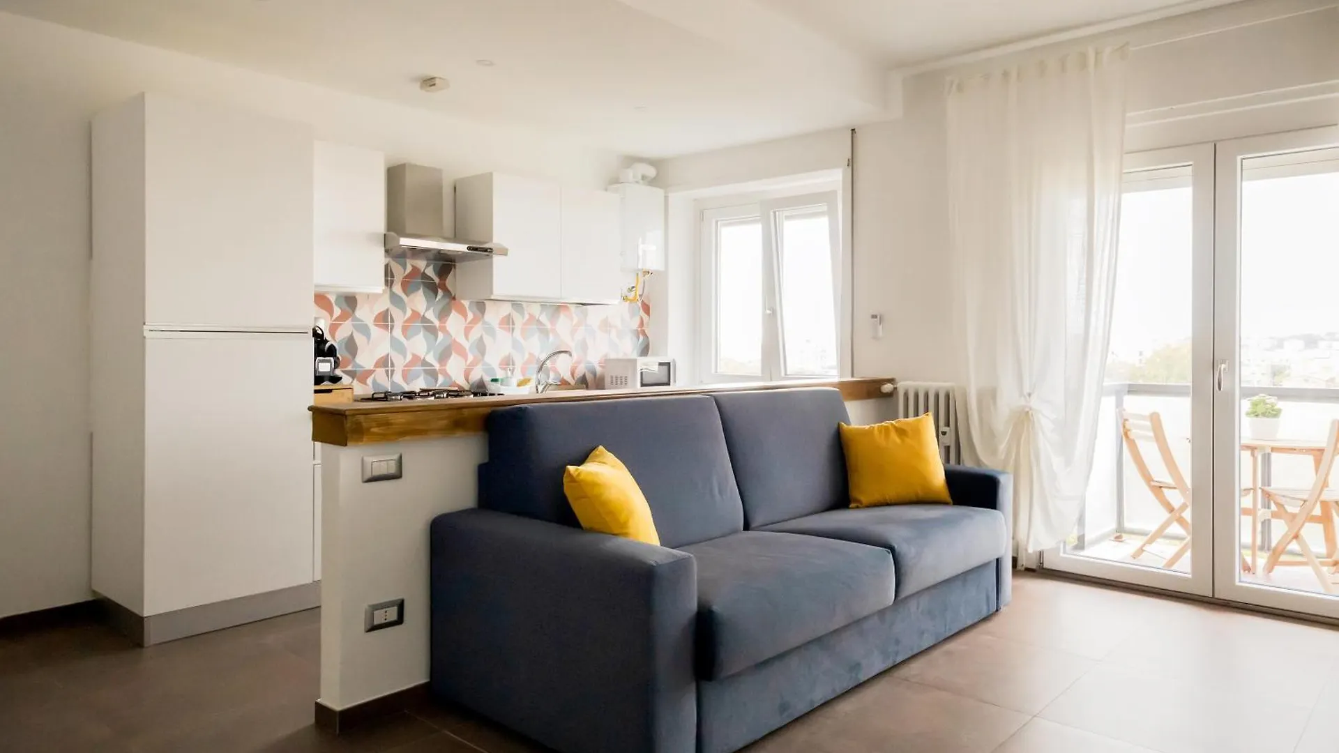 Stepahouse Roma Zona San Paolo Elegante Bilocale A 2 Minuti Dalla Metro B Itálie
